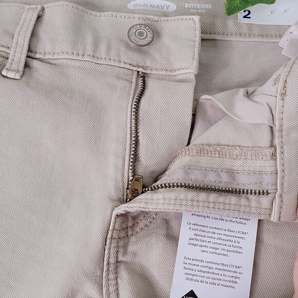 Old Navy. Boyfriend Shorts. Mid-Rise. Size 2. NWT - Picture 9 of 9